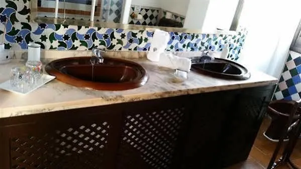 Pensión Casa Del Aljarife 4*