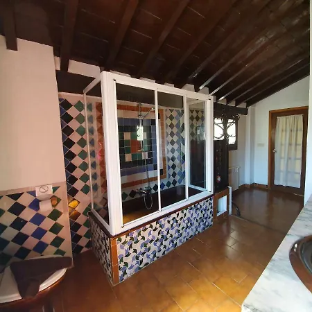 Pensión Casa Del Aljarife 3*