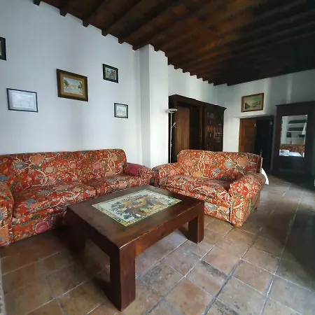 Casa Del Aljarife Pensión