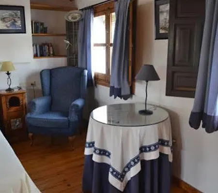 Guest house Casa Del Aljarife