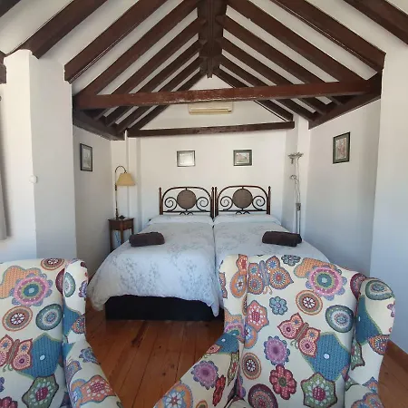 Casa Del Aljarife Guest house 3*